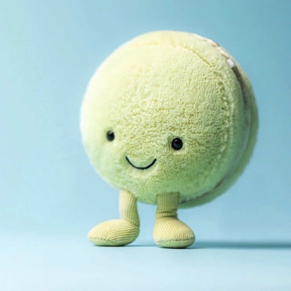 BNWT Jellycat amuseables Plush Macaron - Picture 3 of 3
